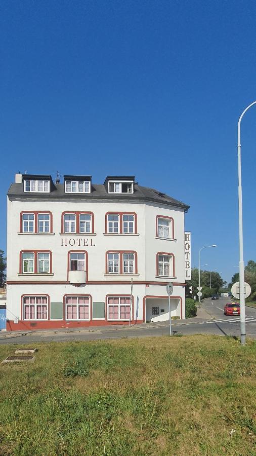 Hotel Jerabek Прага Екстериор снимка