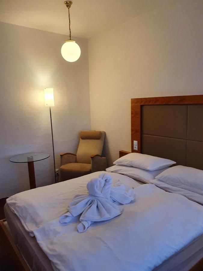 Hotel Jerabek Прага Екстериор снимка